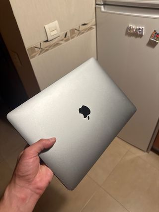 MacBook Pro 13 Plata/Gris Espacial