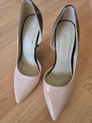 Zapatos de tacón Dani marrones y rosas