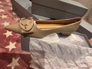 Zapatos C.Paravano Beige Piel de Cordero Mujer