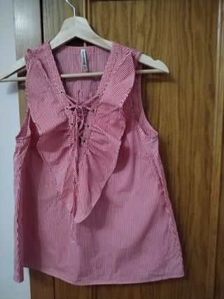 Blusa Stradivarius Talla S Rayas Rojas