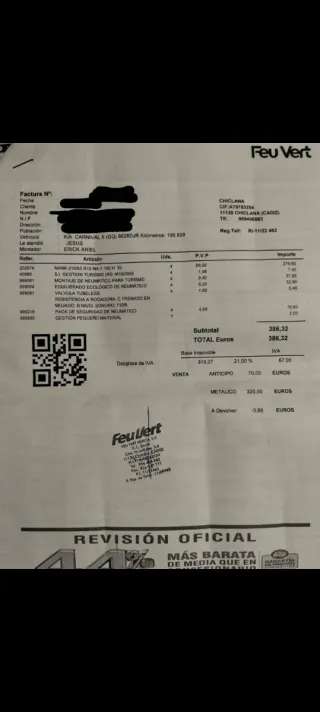 4 Neumáticos Nankang 215/65 R15 con llanta