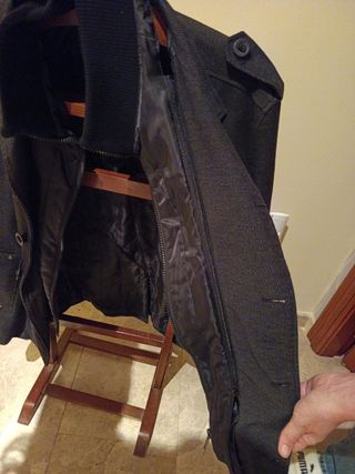 Chaqueta hombre gris y negra