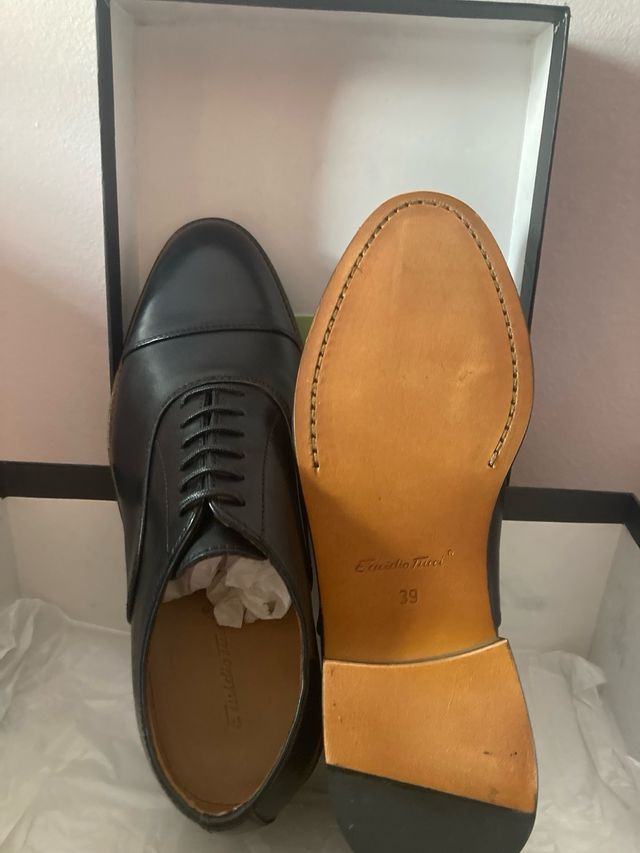 Zapatos de vestir Emilio Tucci negros