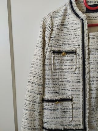 Conjunto falda y chaqueta