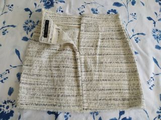 Conjunto falda y chaqueta