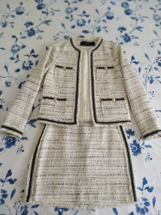Conjunto falda y chaqueta