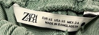 Pantalón deporte Zara 