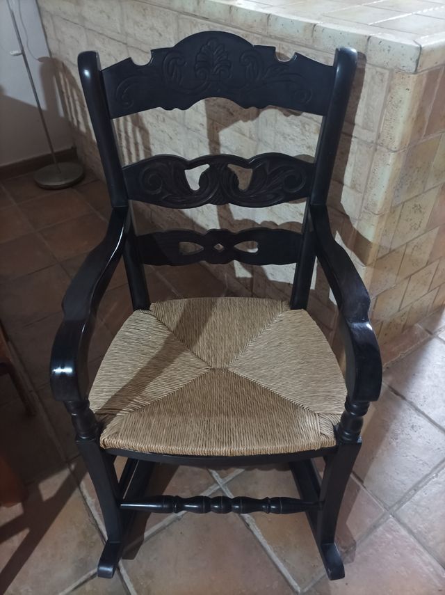 Mecedora vintage madera y yute