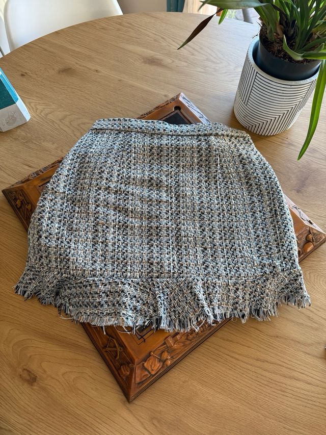 Falda Zara Tweed con Flecos