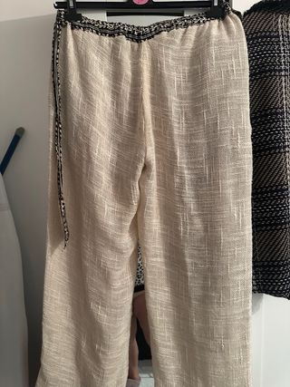 Pantalón beige hilo con goma cintura