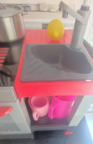 Cozinha Smoby com muitos utensílios Mini Tefal