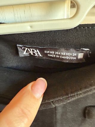 Falda Zara Negra