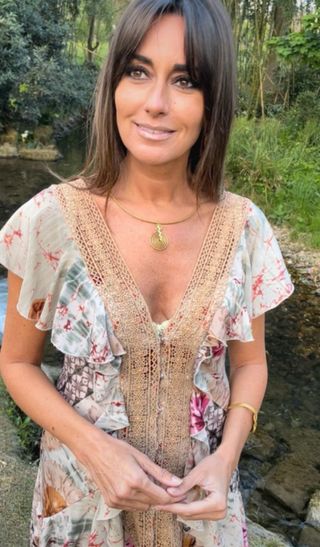 Conjunto collar y pendientes oro vegetal