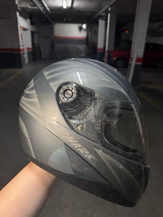 Casco de moto SHARK gris