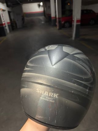 Casco de moto SHARK gris