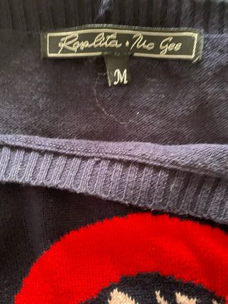 Jersey azul y verde cuello barco