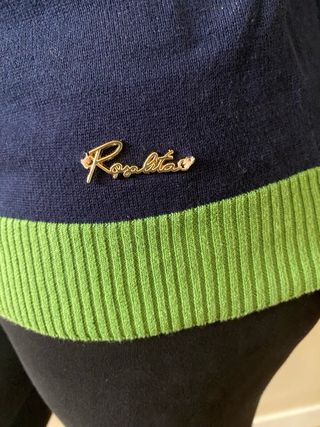 Jersey azul y verde cuello barco