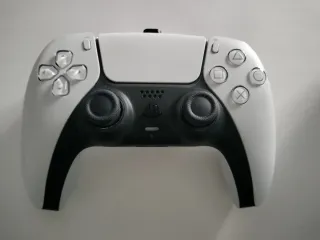 Mando DualSense PS5 Sony Blanco y Negro
