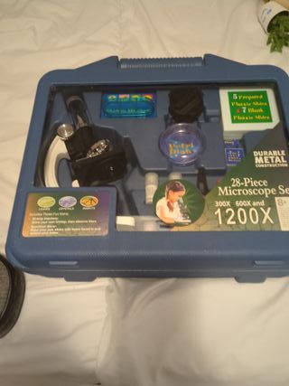 Set Microscopio 28 Piezas 1200X