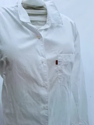 Camisa Levi's Boyfriend Fit Blanca. L.(42/44)