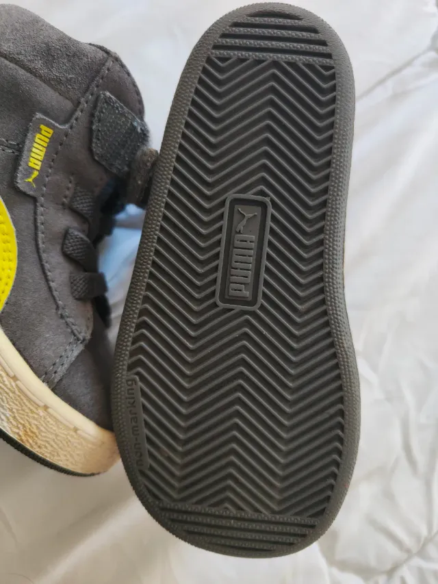 Scarpine Puma bimbo grigie e gialle