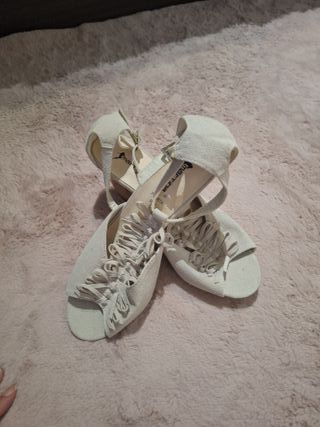 Zapatos de ante beige Marina Talla 38