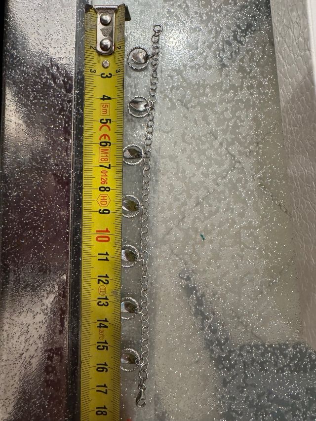 Braccialetto con ciondoli