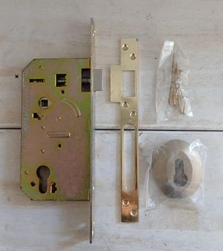 18 CVL cerradura embutir 4001-60 HL-CL  HAGO ENVIO