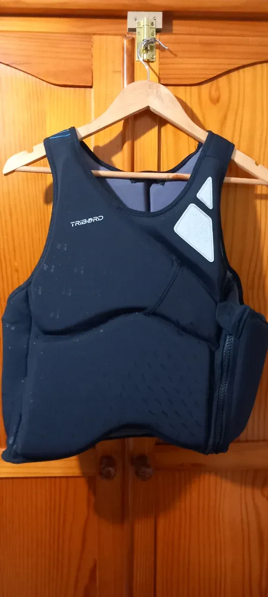 Chaleco Kayak Vela Tribord Negro