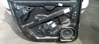 ELEVALUNAS DELANTERO IZQUIERDO VOLKSWAGEN TOUAREG