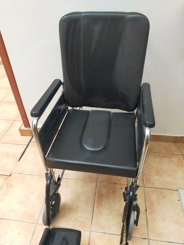 Silla de rueda (ideal para interior)