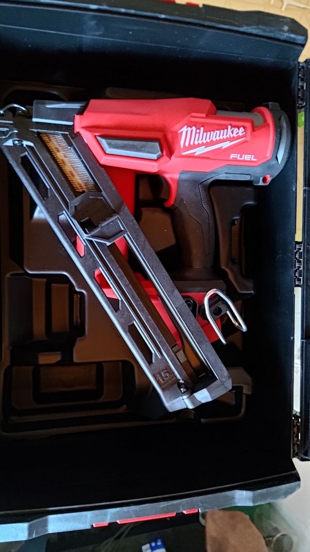 Pack de herramientas Milwaukee