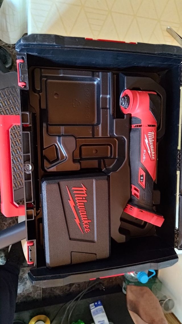 Pack de herramientas Milwaukee