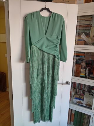Vestido de fiesta flecos verde
