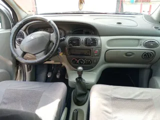Renault Megane Scenic  1.9 DTI 2001