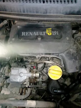 Renault Megane Scenic  1.9 DTI 2001