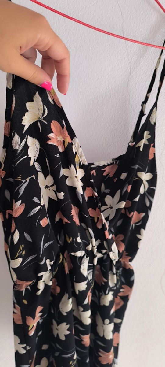 Mono verano negro floreado mujer talla S