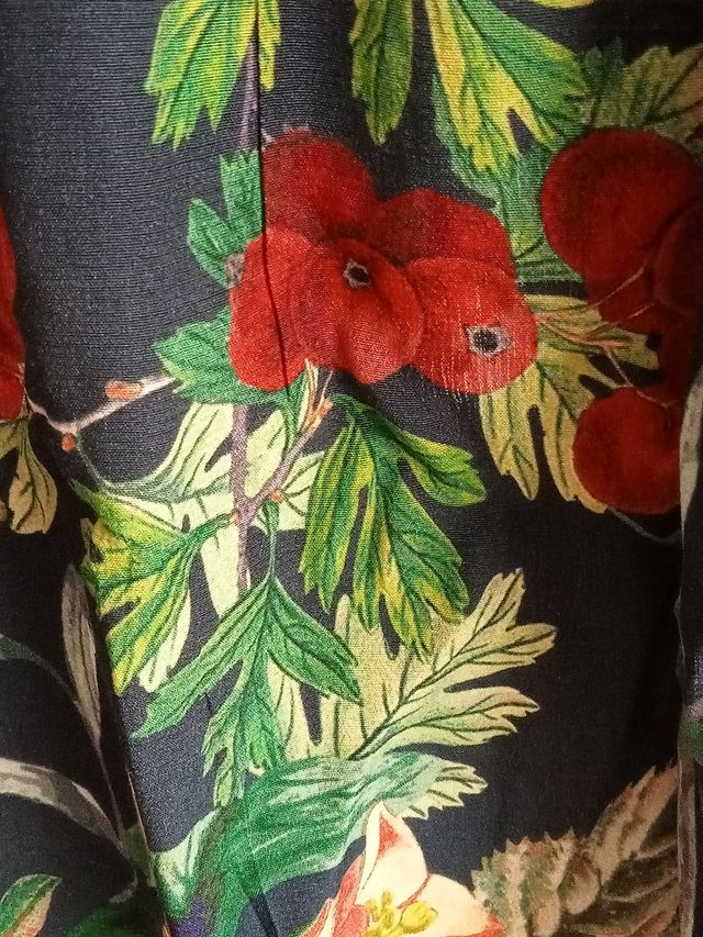 Blusa floral hombros descubiertos