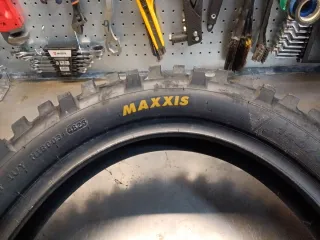 Rueda Maxxis Enduro 140/80-18
