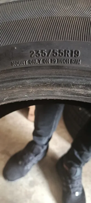 Neumáticos de coche