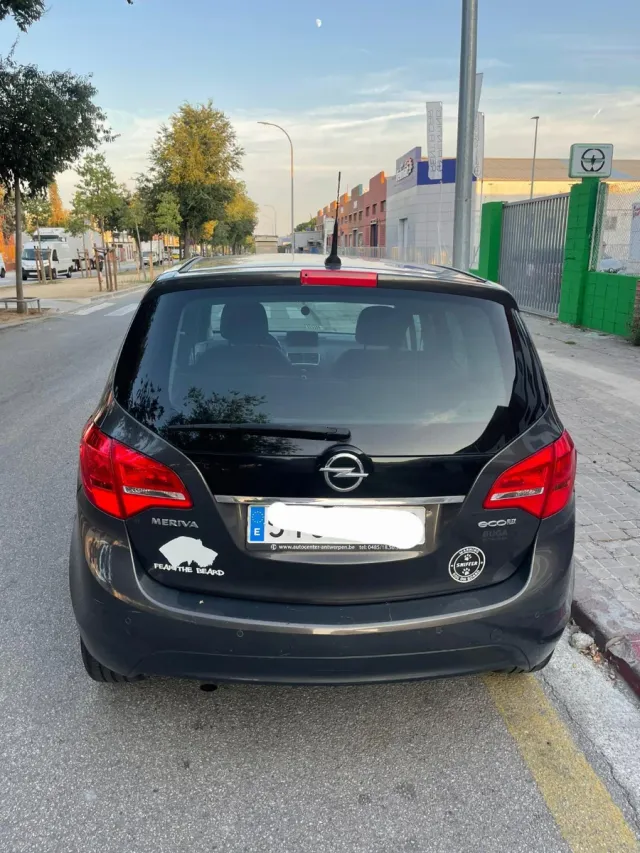 Opel Meriva 2015