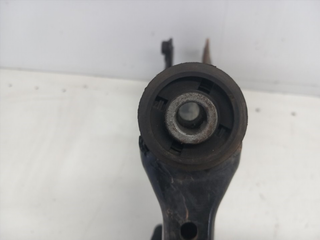 BRAZO SUSPENSION INFERIOR DELANTERO DERECHO MAZDA