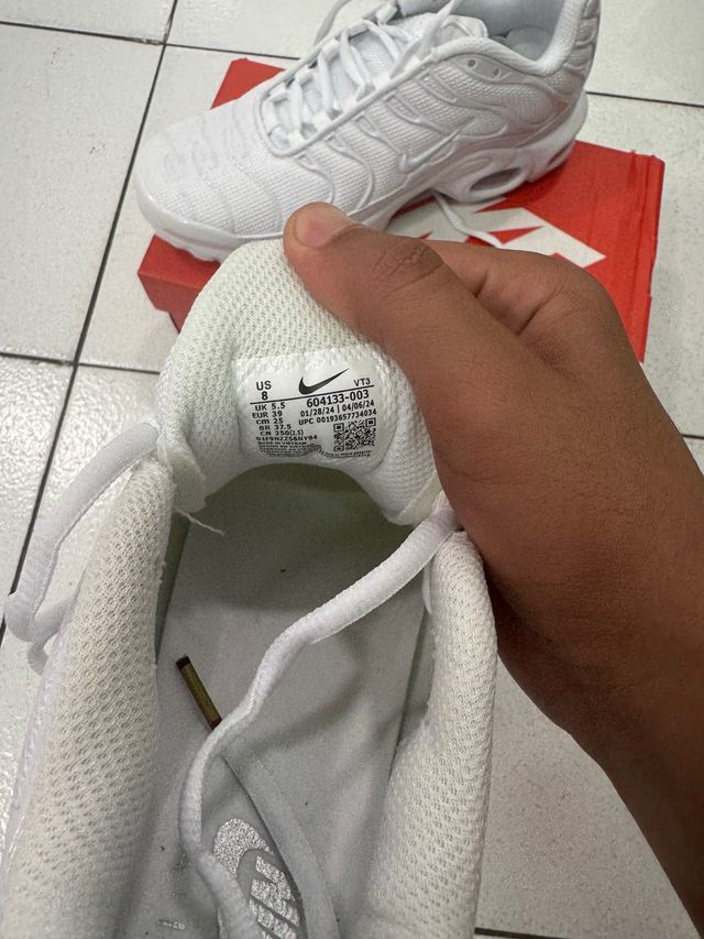 Zapatillas Nike Tn blancas