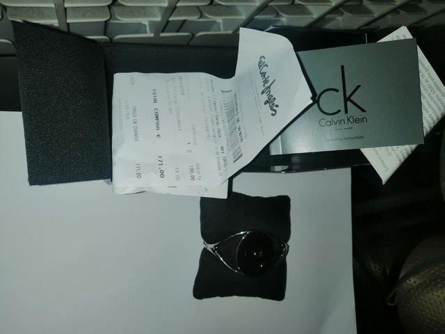 Reloj Calvin Klein Pulsera Plateada y Negro