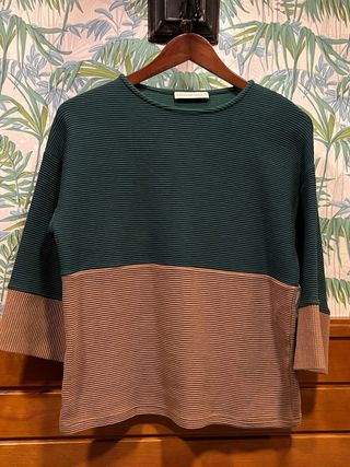 Camiseta Purificación García verde y marrón