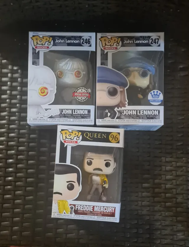 3 Funko Pop John Lennon y Freddie Mercury