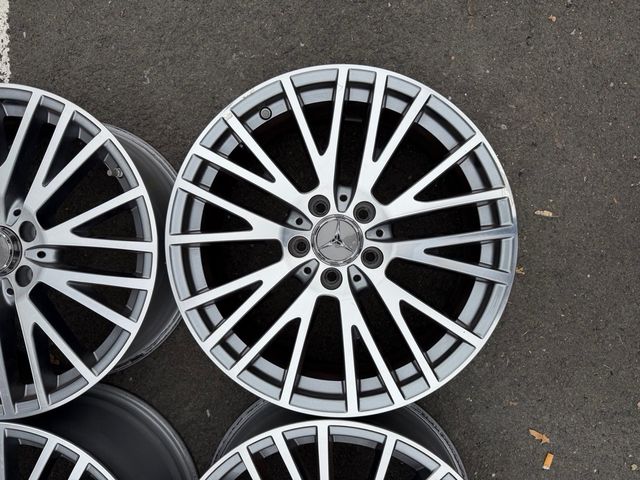 Llantas ORIGINALES Mercedes-Benz 18”