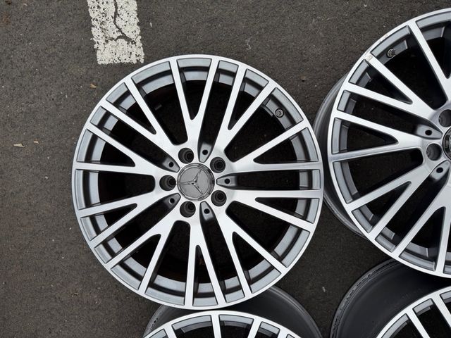 Llantas ORIGINALES Mercedes-Benz 18”