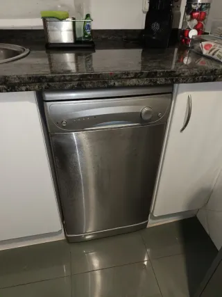 Lavastoviglie in acciaio inossidabile
Di 45 cm