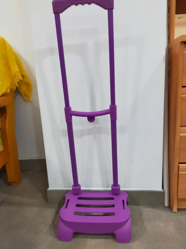 3 Carros para mochilas escolares